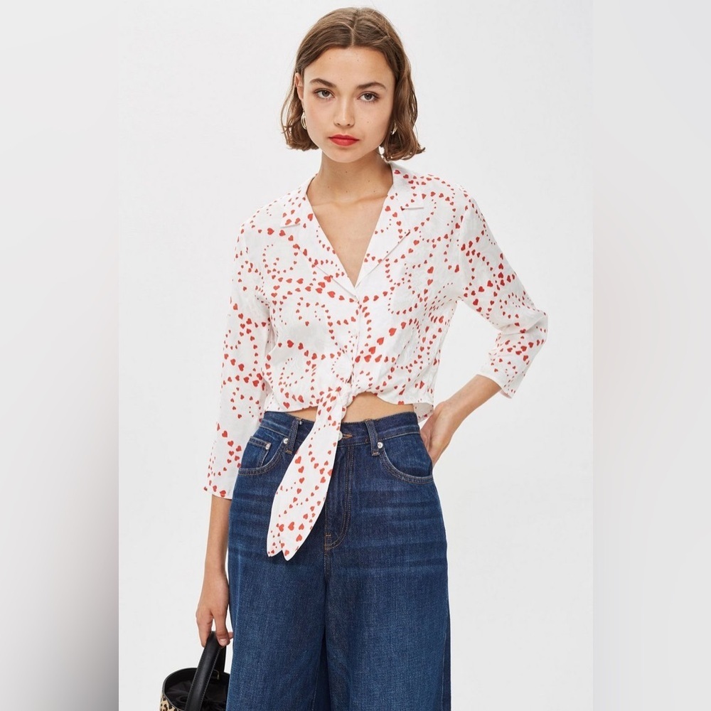 ♥️Topshop Heart Button Up Crop Top
